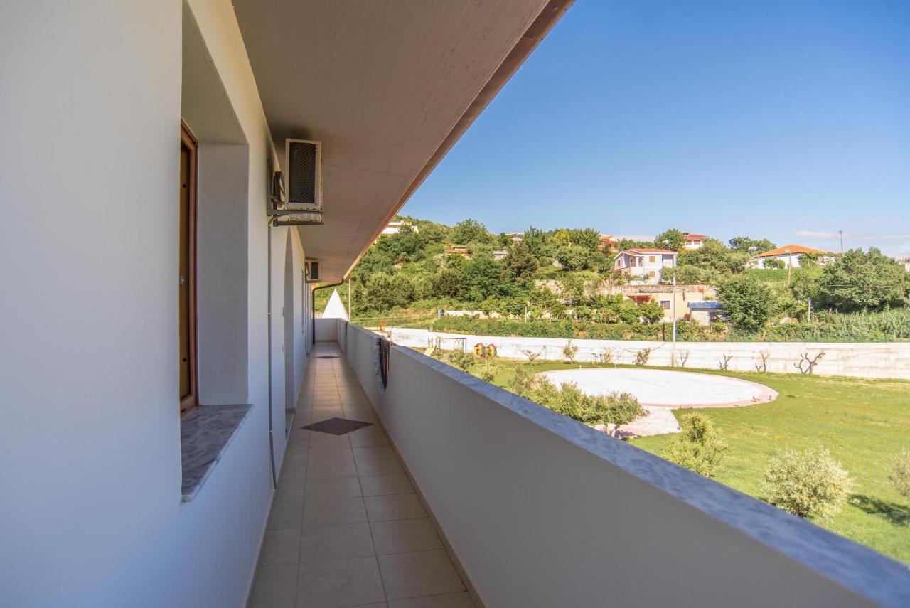 Fushe-Drac Hotel San Pietro Martin מראה חיצוני תמונה